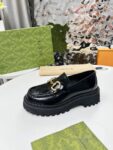 Gucci Loafer  Bright leather texture