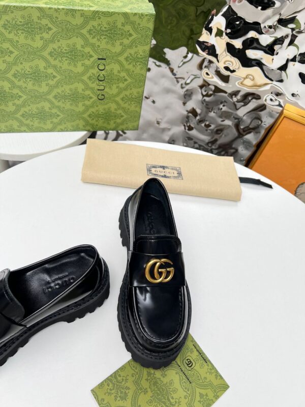 Gucci Loafer  GG Bright leather Black
