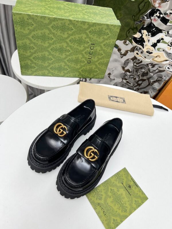 Gucci Loafer  GG Bright leather Black