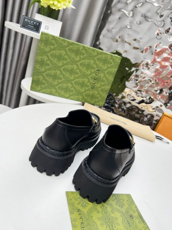 Gucci Loafer  Dark leather Black