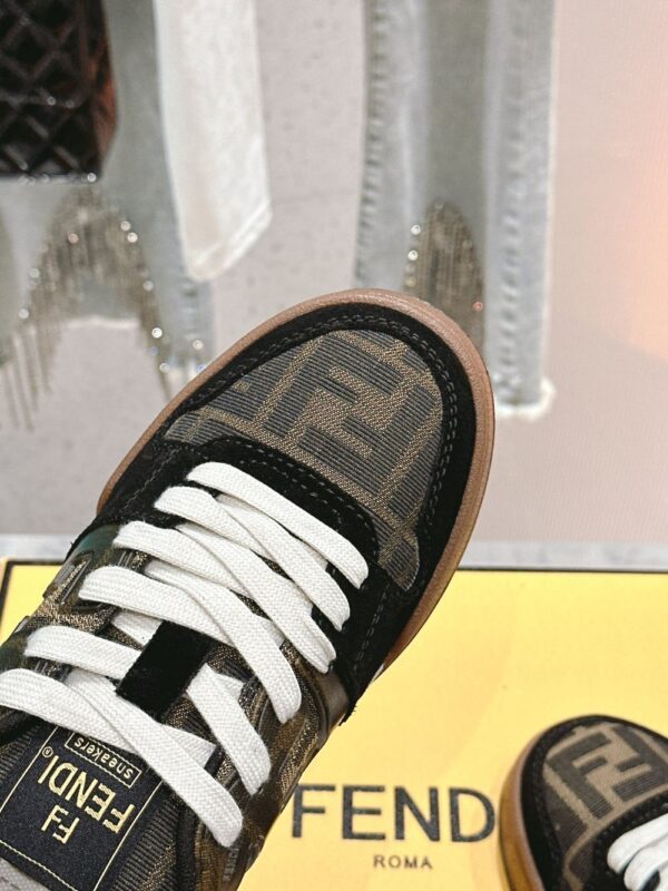 Fendi FD match Black