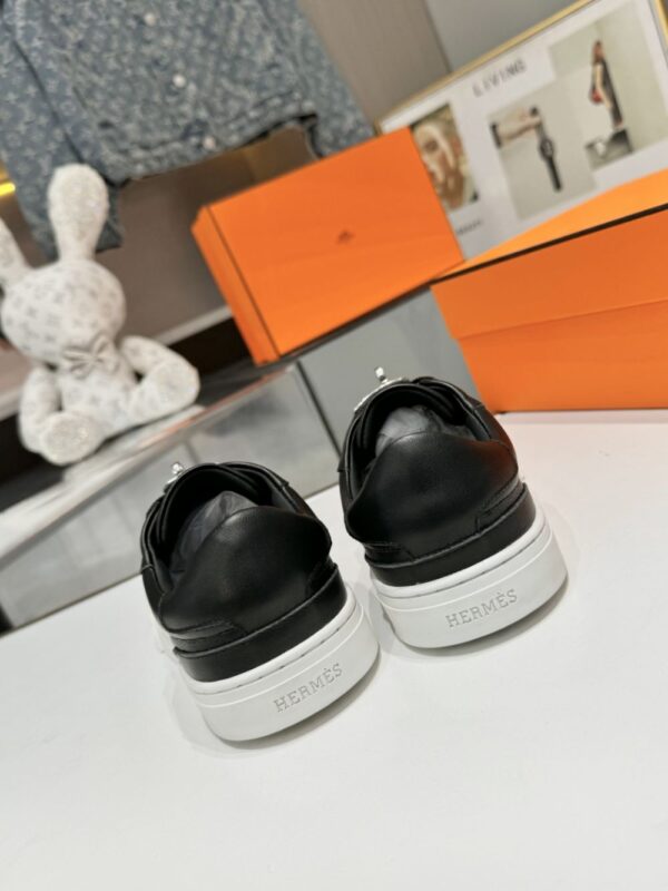 Hermes Classic Casual Skate Shoes Black