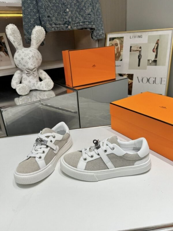 Hermes Classic Casual Skate Shoes